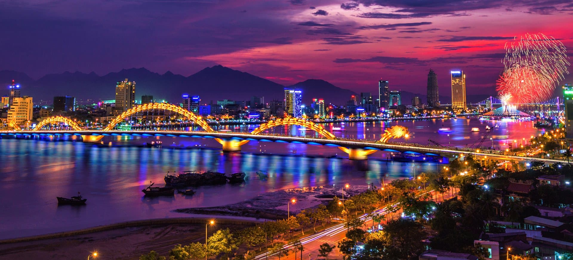 Du lịch Đà Nẵng 30/4 và 1/5 có gì chơi, lưu ý quan trọng details-one